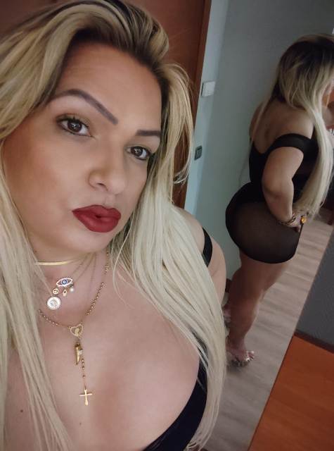 ACOMPANHANTES TRAVESTIS