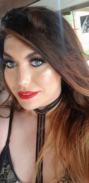 ACOMPANHANTES TRAVESTIS